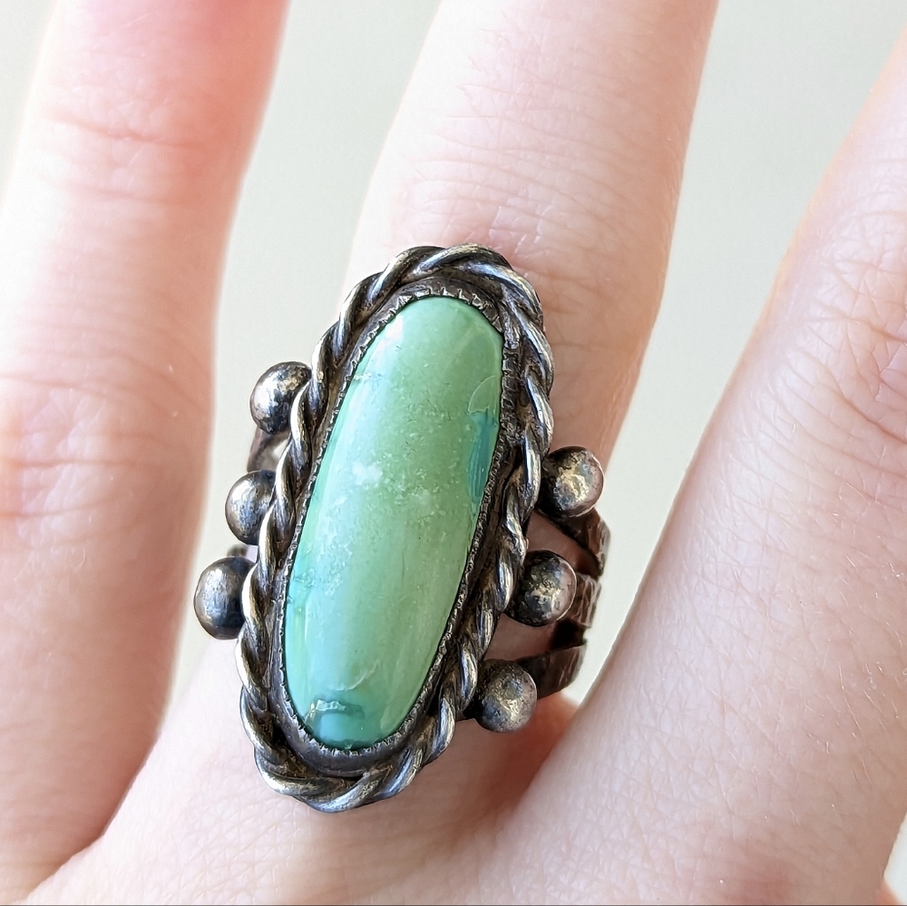 Vintage sterling silver 925 oval green stone rope ring southwest native - Picture 1 of 8